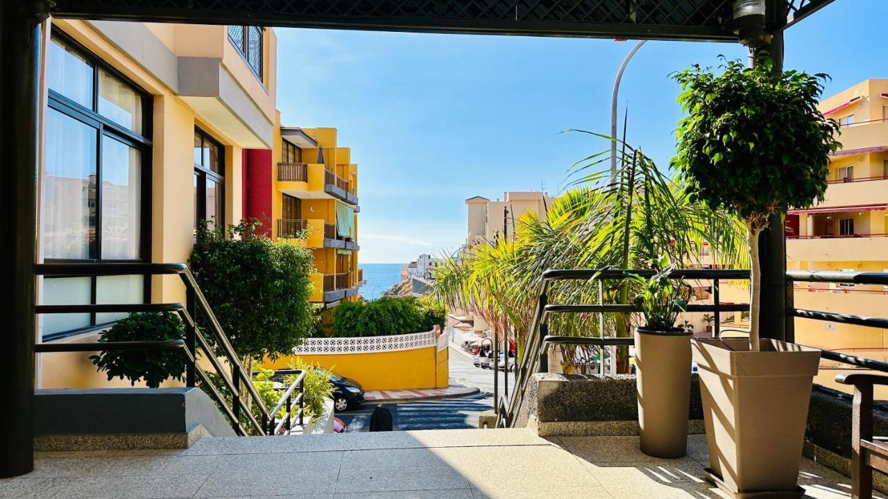 Sunset Apart, Large Terrace, Pool, Best Location! Пуерто де Сантяго Екстериор снимка